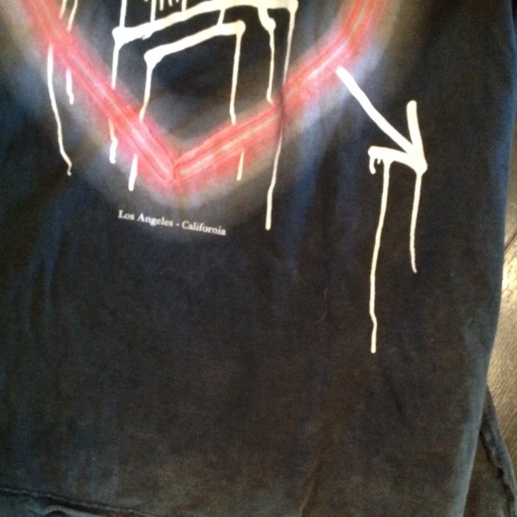 Happiness 💕distressed Loser tee💕 - Picture 3 of 4